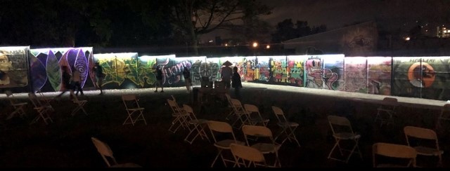 Panorámica de Graffiti Park de noche